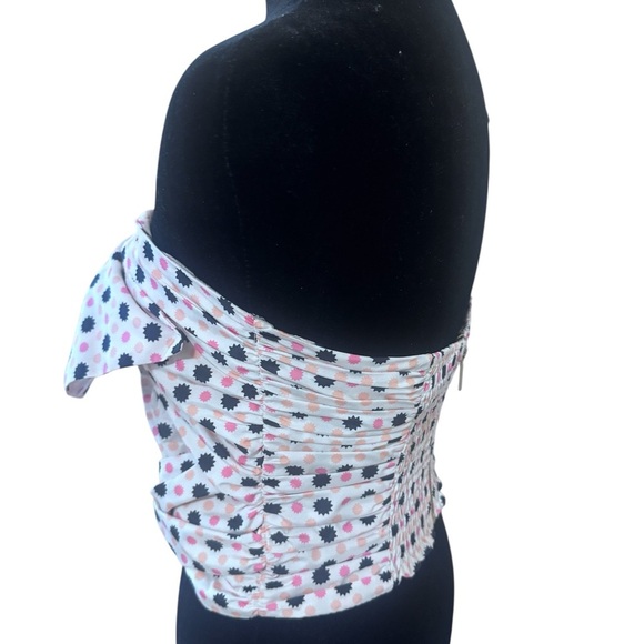 Anthropologie Asymmetrical Sleeveless Top in White and Cream - Picture 4 of 7